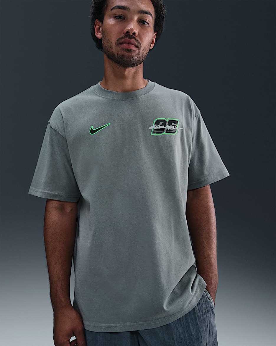 Nike Sportswear Men's Max90 T-Shirt. Nike.com